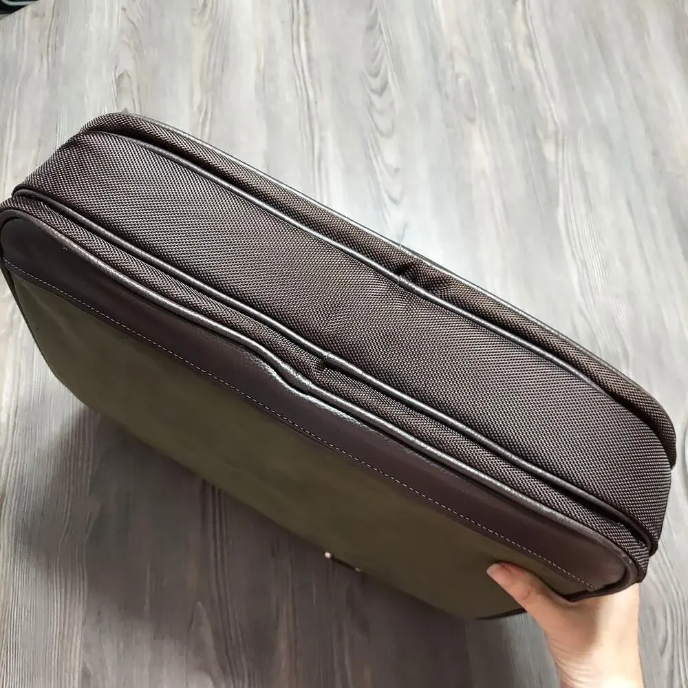 Mobile Edge for Her Verona Vegan Leather Corporate Laptop Briefcase